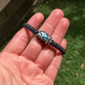 Labradorite Bracelet / Labradorite Jewelry / Chakra Bracelet / Raw Crystal Bracelet / Healing Crystal Bracelet