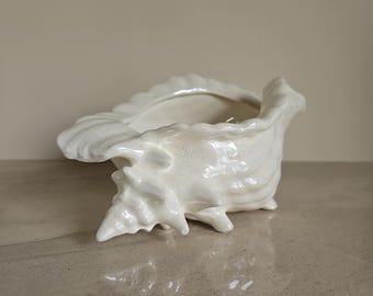 Conch Shell Flower Pot ** Vintage Planter Home Decor ** Iridescent White