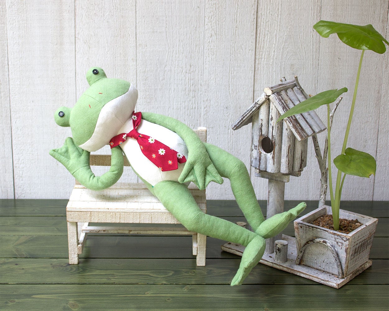 Stuffed Frog PDF Sewing Pattern & Tutorial Stuffed Animals Plush Toys  Patterns Softies DIY Projects Fabric Toys 