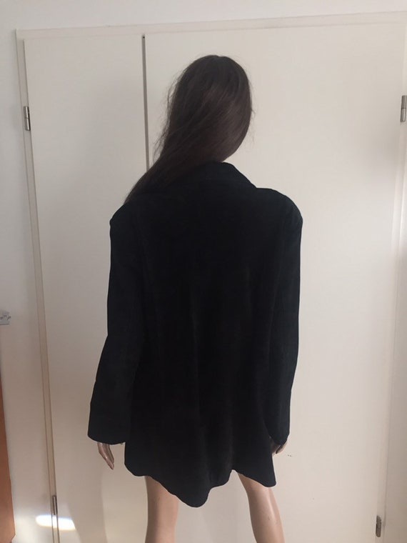 Veste manteau en daim noir taille 48 - image 4