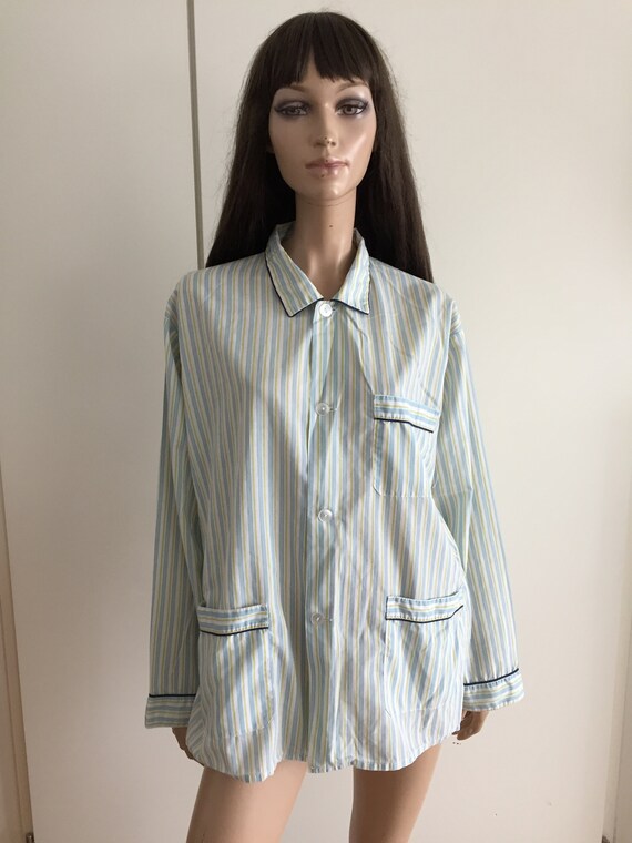 Vintage men's pyjama jacket stripes