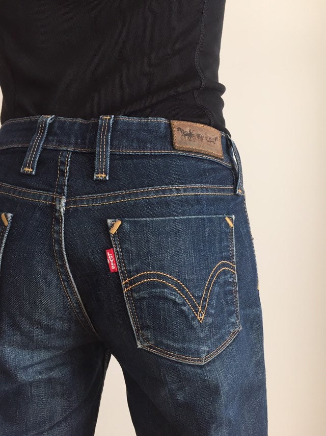 Jean Levi's 627 Droit Stretch Femme - Taille W31 L32, Bleu, Neuf Avec Imperfections