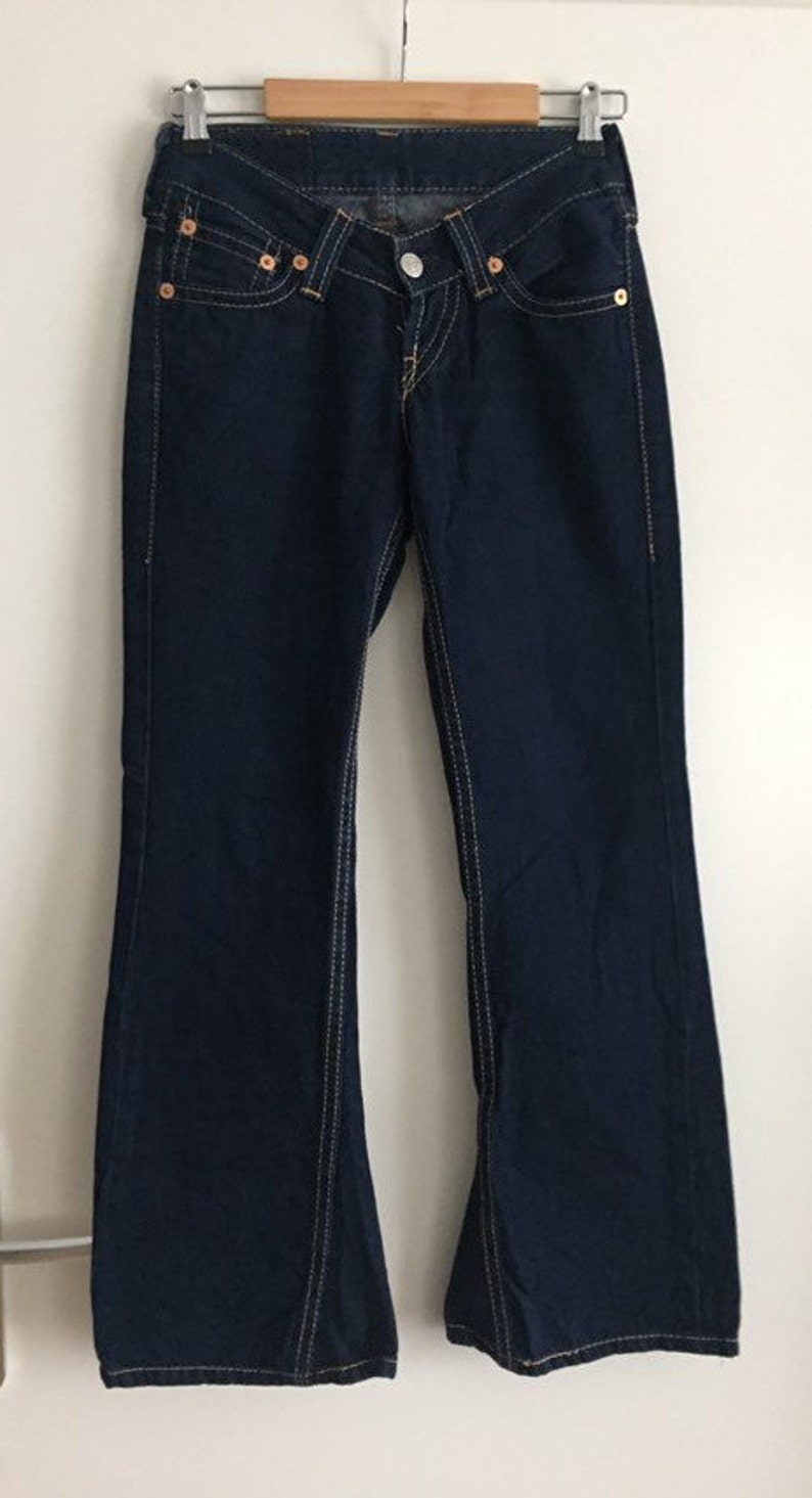 levis 27 32
