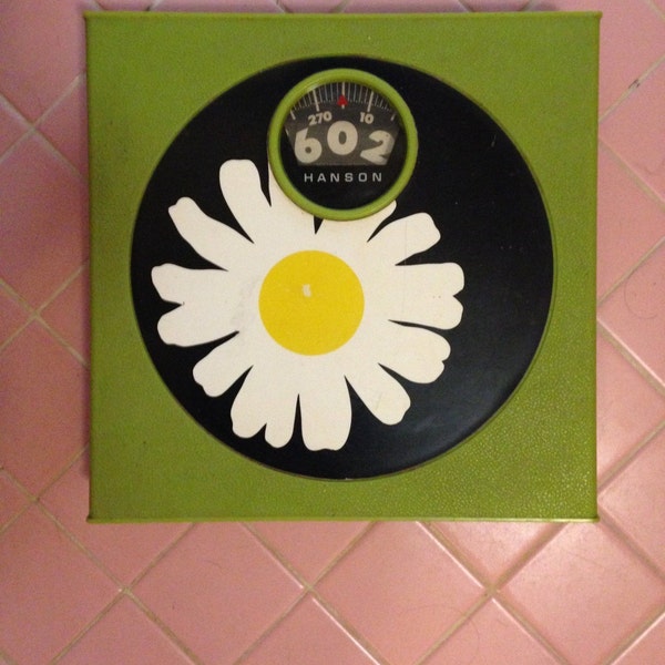 Reserved for M Bartolome 60s Mod Bathroom Scale Vintage Sixties Flower Power Hanson green yellow white black daisy graphic mid century mode