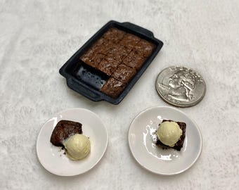 1:6 Scale Brownies Miniature Set For Barbie