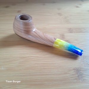 Tobacco Pipe - olive and acrylace