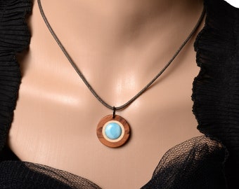 Larimar precious wood wooden jewelry. Selectable necklace length. Fine craftsmanship and small series from Germany.