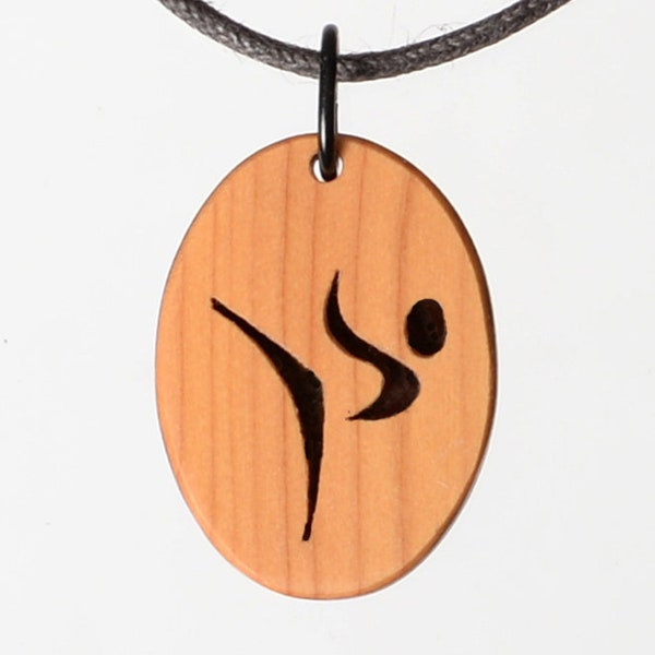 Wooden jewelry. Pendant and necklace. Orange yew wood. Handicraft Germany