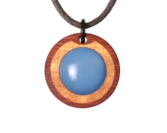 Blue agate. Wooden jewelry with necklace. Striking noblewood. No laser item.