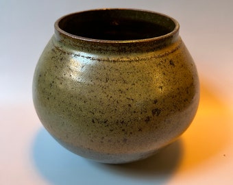 Vase / Planter - Stoneware - Handmade