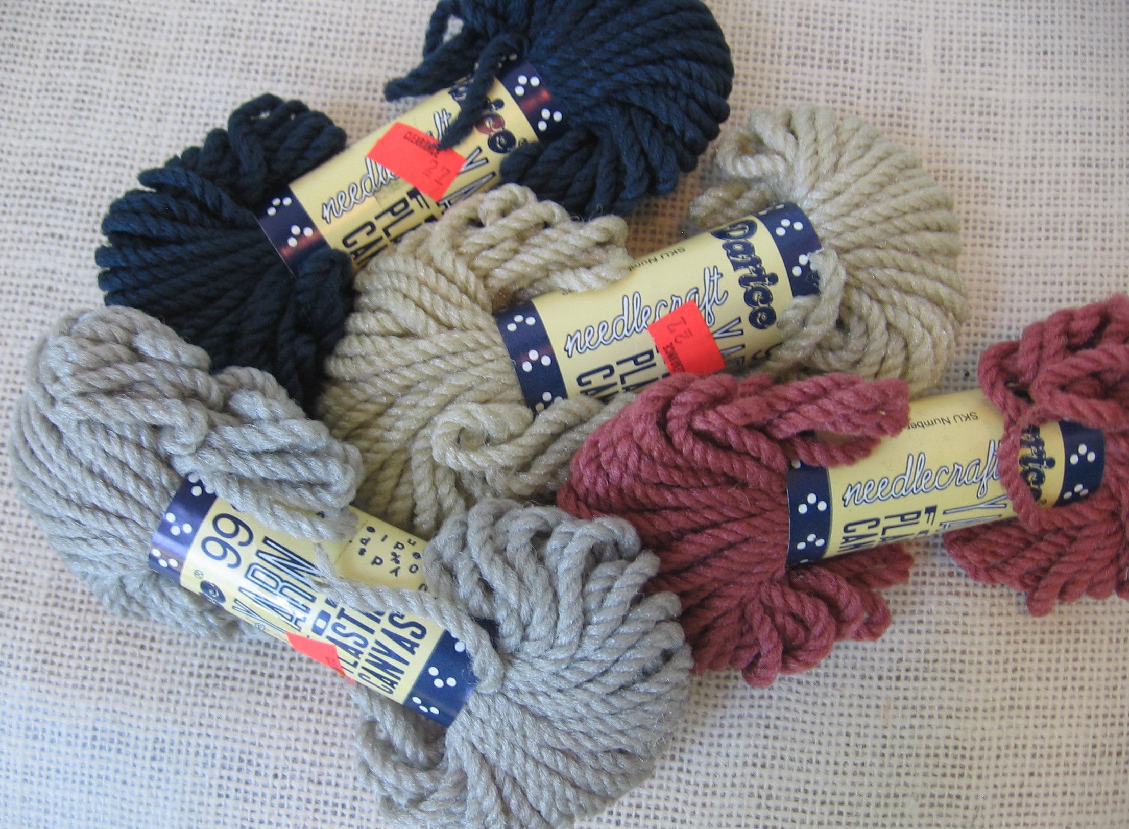 Darice giant online chunky yarn