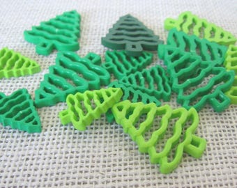 14 adornos de plástico con forma de árbol verde, botones para manualidades navideñas, lote surtido, NotOnlyButtons