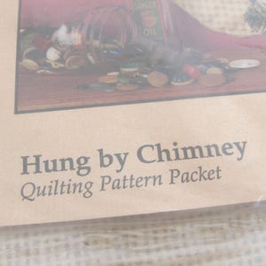 Vintage Patchwork Stocking Pattern, Hung by the Chimney, Hanging Mantel Stocking DIY, NotOnlyButtons immagine 5