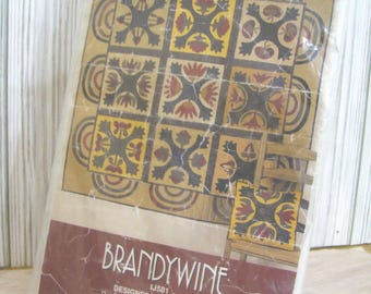 Patrón para colcha con retazos y apliques, 61" x 61", Brandywine Vintage 1999, NotOnlyButtons
