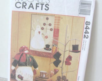 Snowman Quilt & Ornament Pattern: Vintage McCall's Crafts 8442, NotOnlyButtons