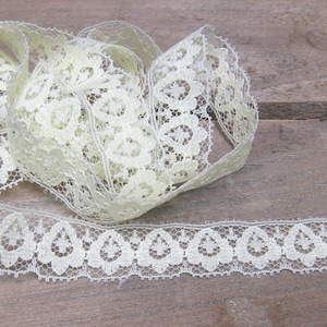 Pale Yellow Floral Flat Lace Trim, 3/4 Inch Wide 1 Yard Long, Remnant Lace Piece, NotOnlyButtons