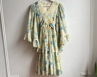 Vintage Whimsical Floral and Lace Flowy Prairie Sun Dress Size 0