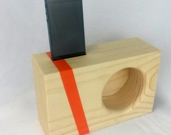 Acoustic iPhone Amplifier - iPhone Speaker