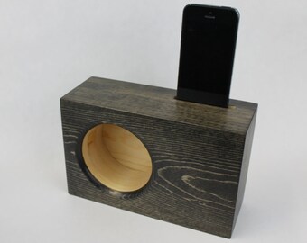 iPhone Speaker - Acoustic iPhone Amplifier