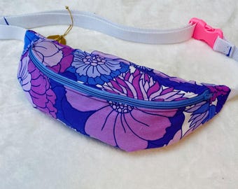 70s Purple floral Bumbag