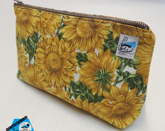 Flower Cosmetics bag