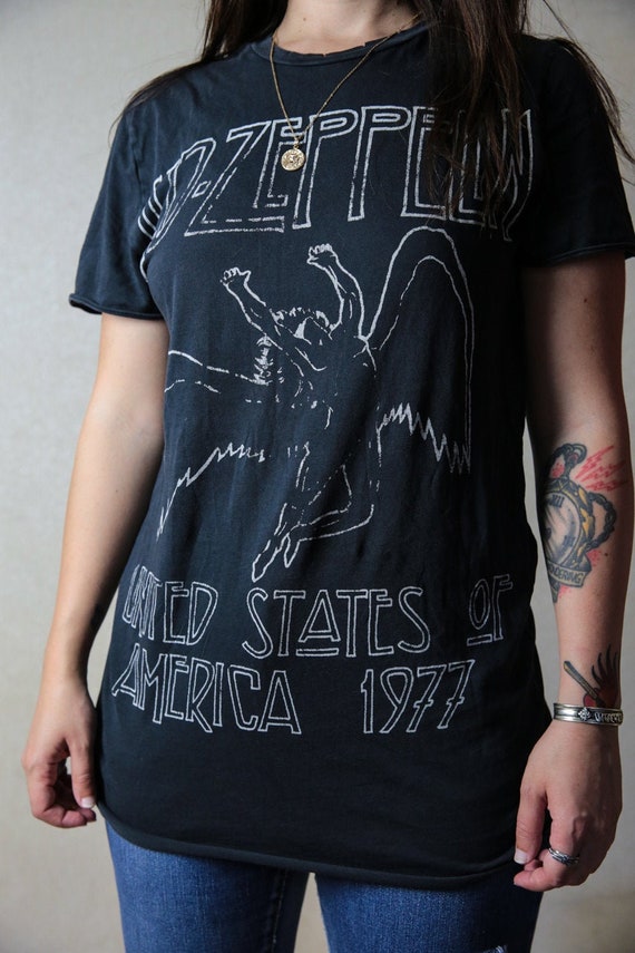 Ultra rare Led Zeppelin 1977 tee
