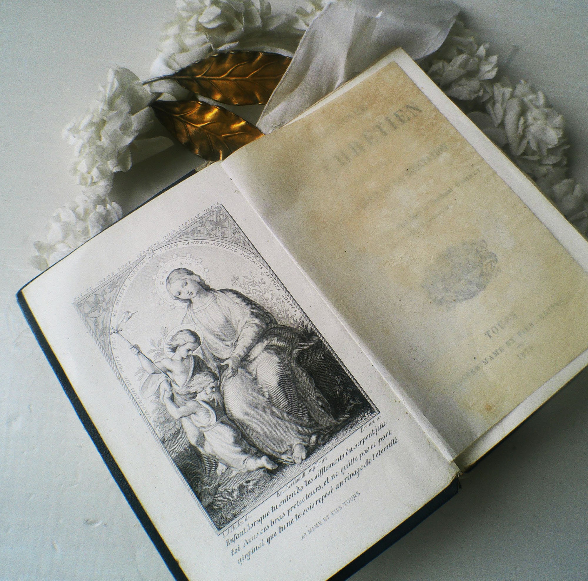 アンティークフランスの祈祷書：1879年製、革装、金箔ページ - Etsy 日本