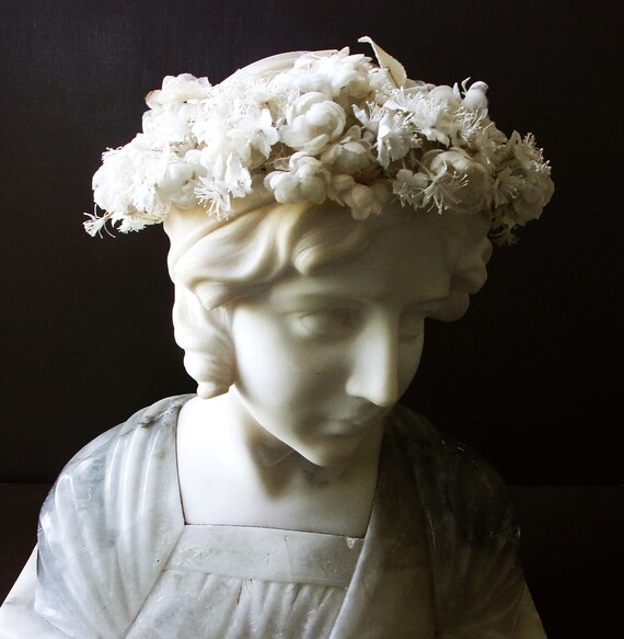 1800s Antique French Wreath Communion Crown Souve… - image 9