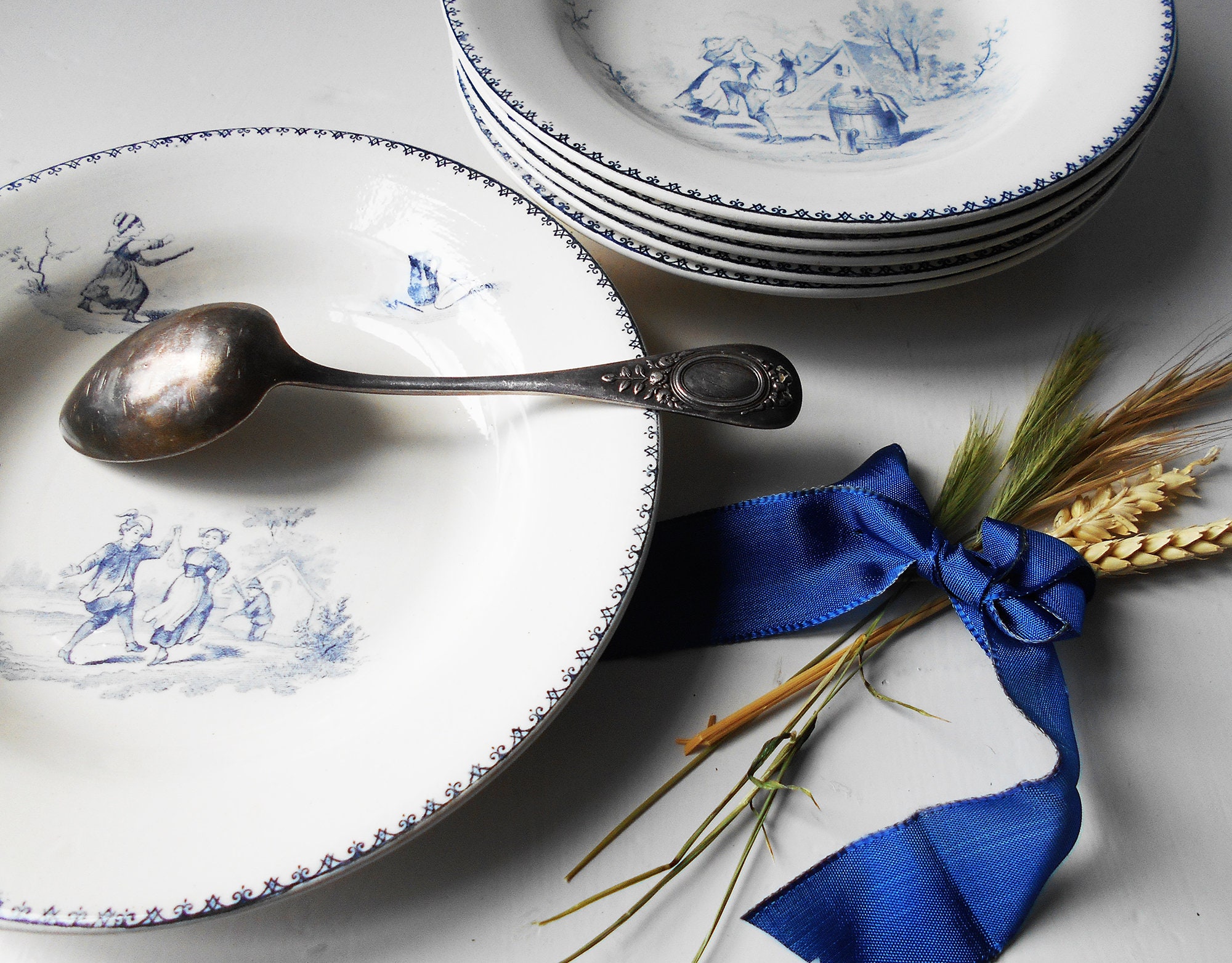 6 Plaques Français Antique Blanc et Bleu Ironstone 1800S Country Life Deep Plates Creil&montereau