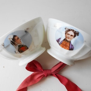 Set of 2 Antique French Bowls Cheerful Café au Lait Bowls Stamped