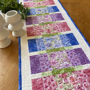 Off the Rails Table Runner Pattern