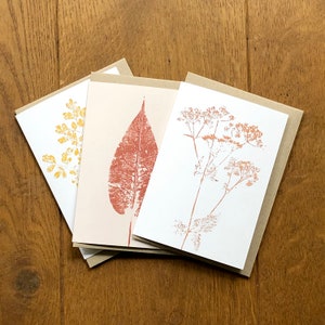 Luxe wenskaart met envelop, gedrukt op mooi stevig papier, kies jouw aantal en combinatie, met afbeelding van een monoprint, A6.