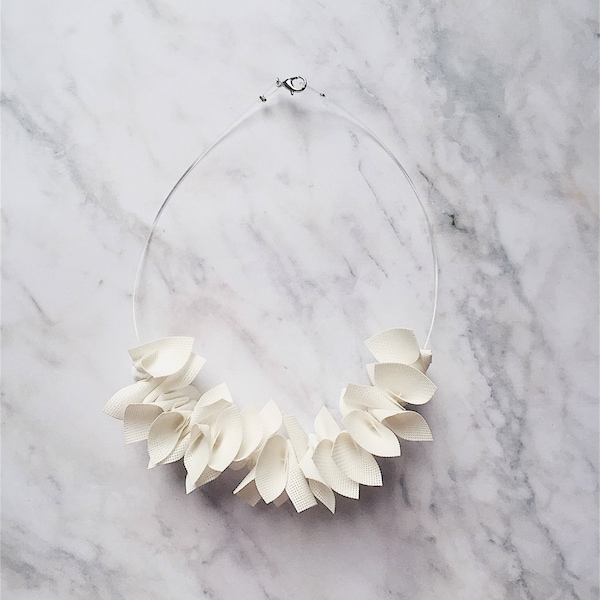 SINTESI C. Minimal necklace modern jewellery, pvc necklace, minimalist, contemporary jewelry, gift for her