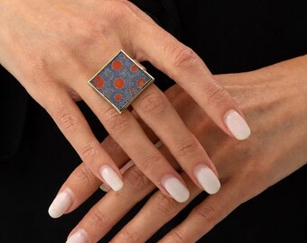 POPPY. Adjustable printed rings, square or round rings, patterned jewelry, modern rings, minimalist square jewelry, gifts for her