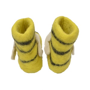 Warm felt slippers boots winter boots for children animal slippers ugg boots felt slippers nepal warm handmade slippers kids felt slippers image 3