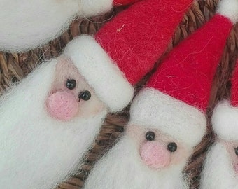 Set 3 Santa Claus needle felted, Felted Santa, Christmas, needle felting, felted sculpture, sheep wool