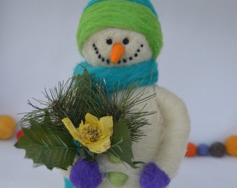 Felted snowman, needle felting, Christmas decoration, handmade, sheep wool