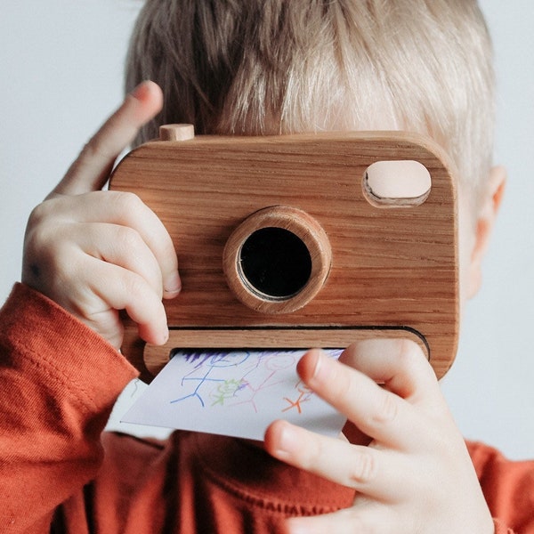 Wooden photo camera, instant photo camera, polaroid camera for kids, natural toys, eco roleplay toy, snapshot camera for kids
