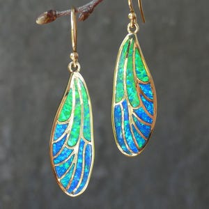 Opal Dragonfly Wing-bengeloorbellen: 14K gold filled haken, blauwgroene fonkeling