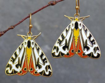 Ohrringe mit Mottenmotiv aus Emaille und hypoallergenen Haken