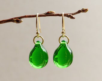 Green earrings, 14k gold filled/925 sterling silver, Czech glass earrings, dangle and drop earrings, dangle earrings, minimalist earrings