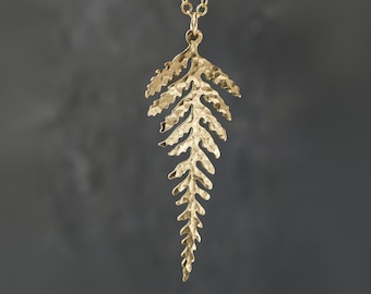 Golden fern necklace, gold necklace, forest jewelry, gold leaf necklace, gold pendant, dainty necklace, gift for her, boho jewelry