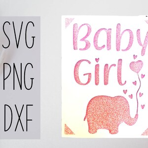 Puede incluir: Dise&ntilde;o digital rosa y blanco con el texto "Baby Girl" y un elefante rosa de purpurina sosteniendo un globo rosa en forma de coraz&oacute;n.