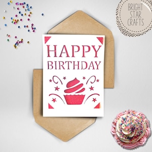 Carte svg anniversaire cupcake. Fichier numérique compatible avec les machines de découpe Cricut et Silhouette