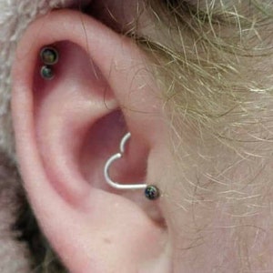 Boucle d'oreille coeur cartilage, piercing Daith, hélice, tragus, tour, sourcil, conque, ajusté, argent sterling 925, cercle d'oreille, haut de l'oreille image 8