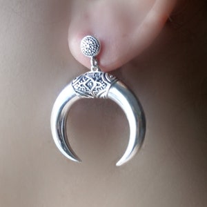 Sterling Silber Boho Horn Ohrringe, Halbmond Form, schicke Tribal Ohrringe, Boho Gipsy Ohrringe, ethnische Ohrringe, Silber 925 Ohrringe