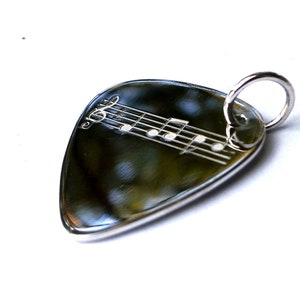 Silver Guitar Pick Engraved, Music personalized pendant, hammered musician gift, Unisex pendant gift for him and her, Guitar player gift image 2