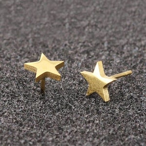 Star Solid gold 14k Nose Stud, Tiny Minimalist Nose Ring, L Shaped, Bone Stud, Left or Right Screw, 20 to 14 Gauge, Womens gift, Mens gift image 3