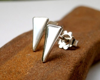 Triangle Stud Earrings, Fine Silver 999, Womens Triangle Tiny Studs, Minimalist Birthday Gift, Everyday Geometric Earrings, Unisex earrings