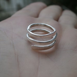Bague wrap réglable en argent sterling, modèle unisexe martelé à la main